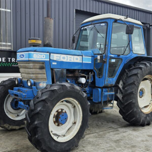 Ford 8210 (1982)