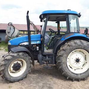 New Holland TD95 2WD Tractor