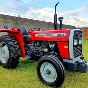 Massey Ferguson 240